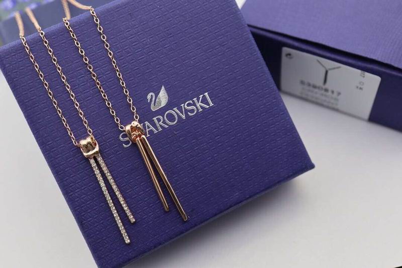Swarovski Necklace 04yxh06